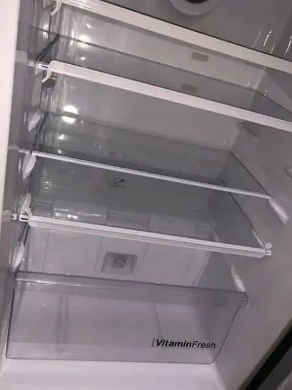 Dawlance Fridge glass dor 6