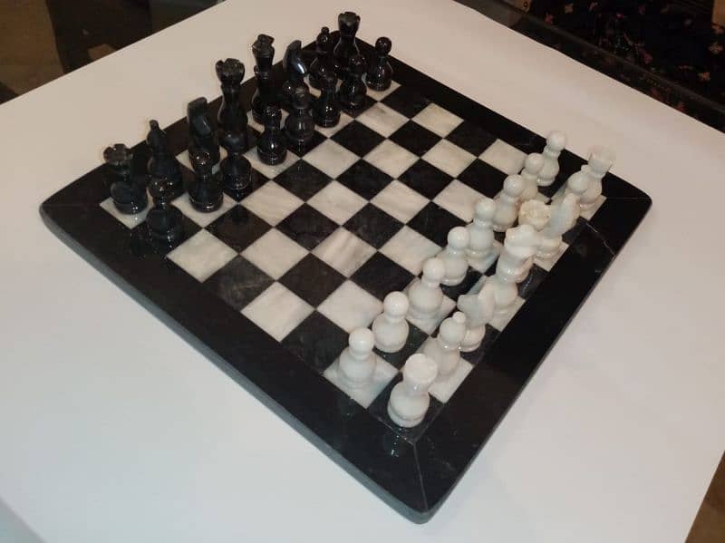 MARBLE CHESS BOARD GAME SET 10