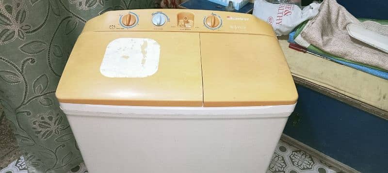 dawlance washing machine neat n clean condition both side working 5