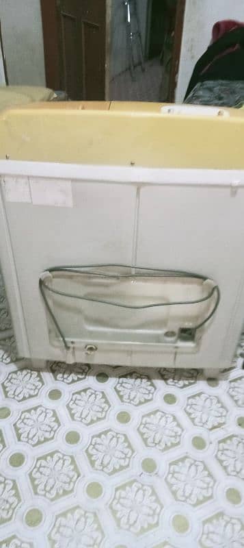 dawlance washing machine neat n clean condition both side working 8