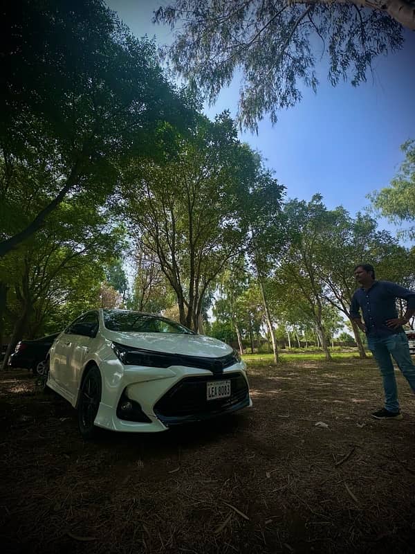 Toyota Corolla Altis 2017 4