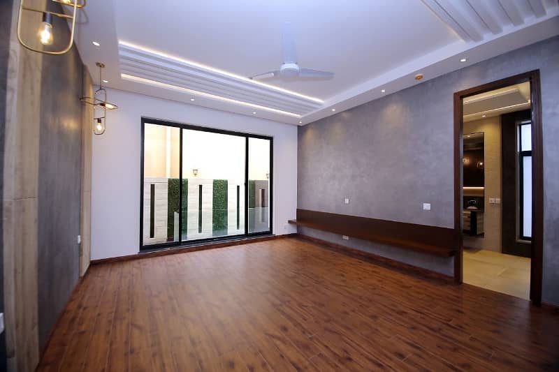 Brand New 1 Kanal House Is Available In Dha Phase-3 8