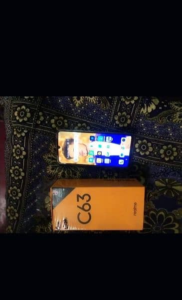 realme c63 6. . . 128 2