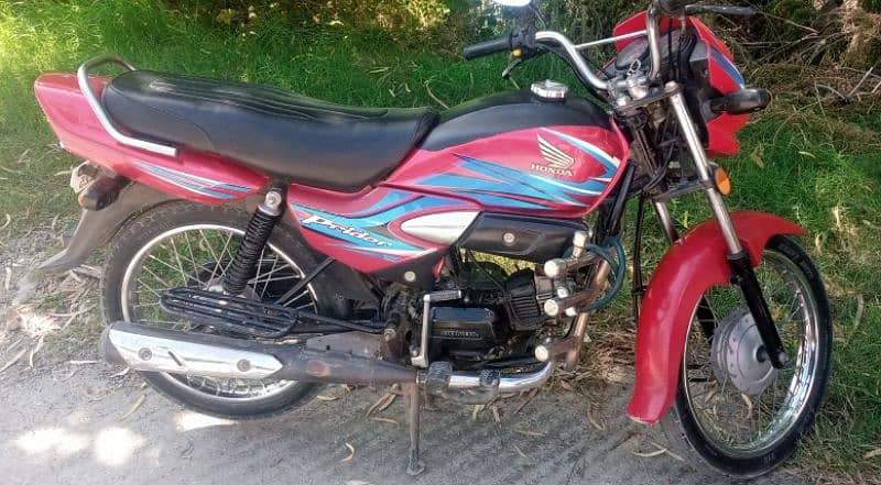 Honda pridor 100cc 4