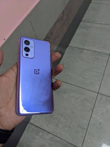 oneplus 9 5g urgent sale 4