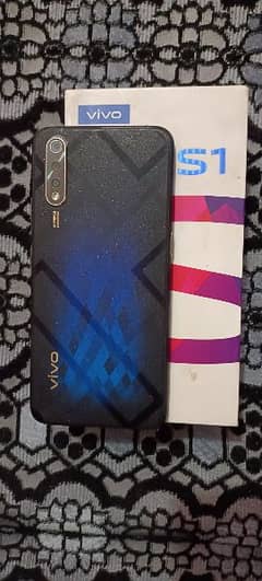 vivo s1