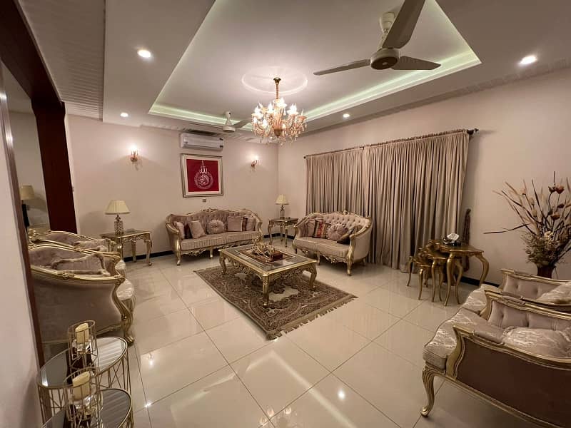 10 MARLA LUXURY DESIGNER FURNISHED HOUSE AVAILABLE FOR RENT IN BAHRIA TOWN PHASE 8 RAWALPINDI 11