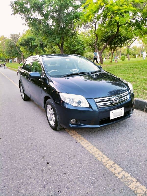 Toyota Corolla Axio 2007 projector lights 1