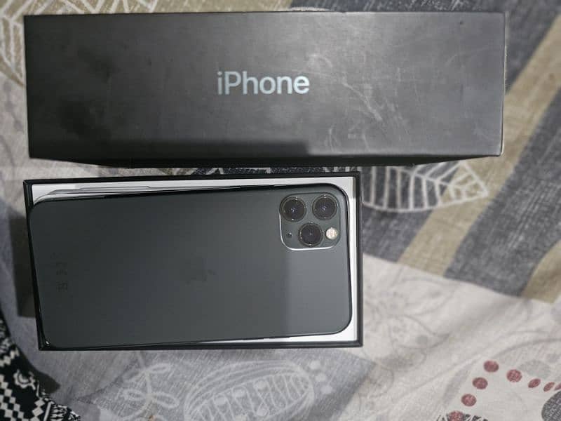 Iphone 11 pro max Non PTA 0