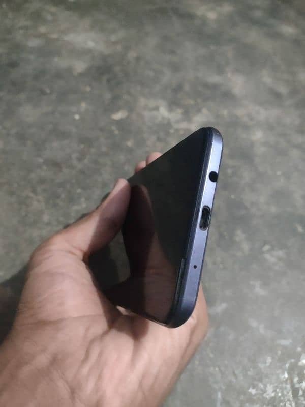 I'm Selling My Tecno Spark 6 6