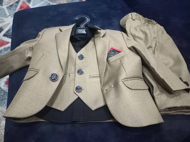 1 year old brand new pant coat with shirt and waist coat 0