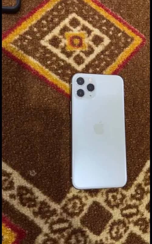 iphone 11 pro 64GB approved 10