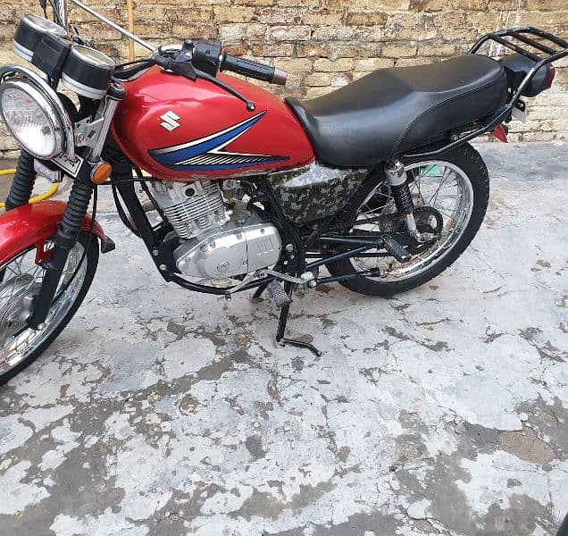 suzuki gs 150 1