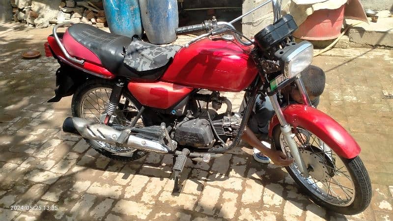 Honda parider 100 arjunt sale  all ok janmun halat new condition 1