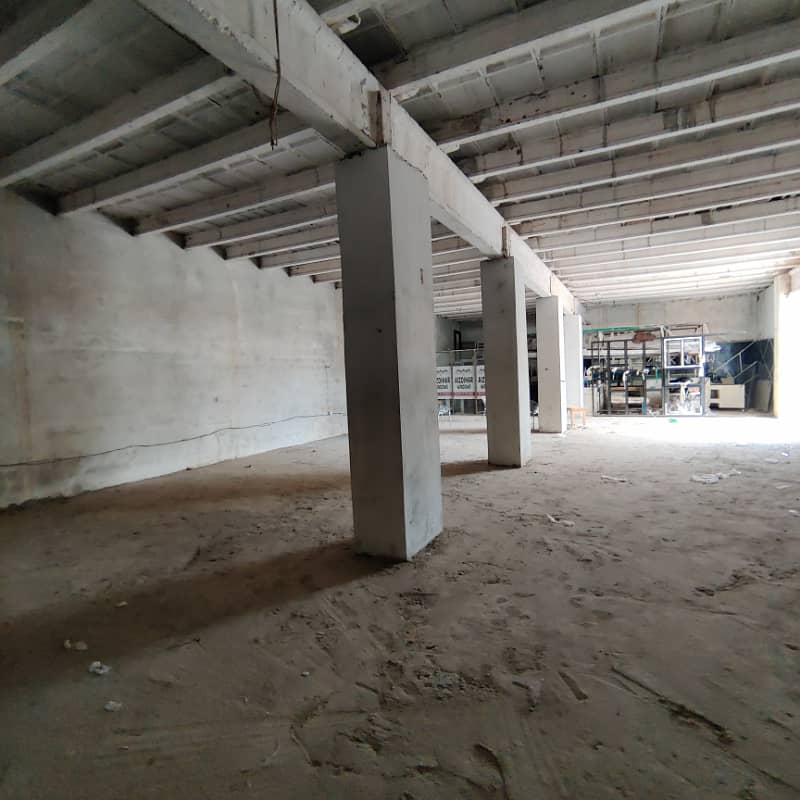 warehouse on main service road of ring road near dolmen mall DHA phase 6 3