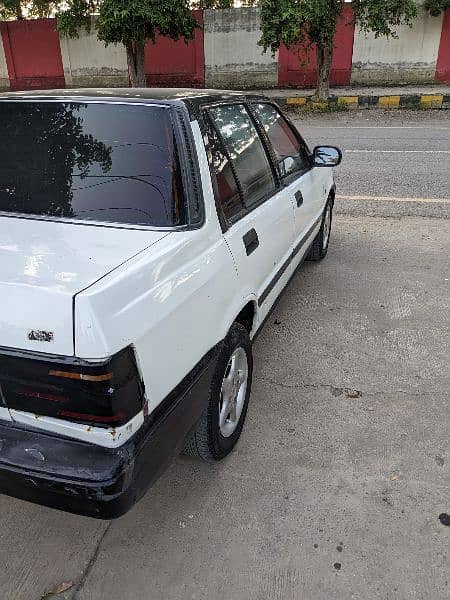 Honda Civic EXi 1987 9