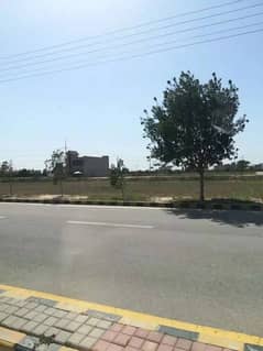 10 Marla Plot For Sale In Bagh Irum