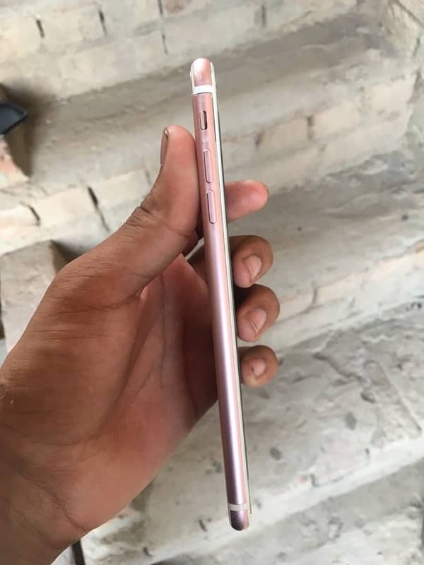 IPhone 7 Plus Non pta Contact on WhatsApp 03494109384 1