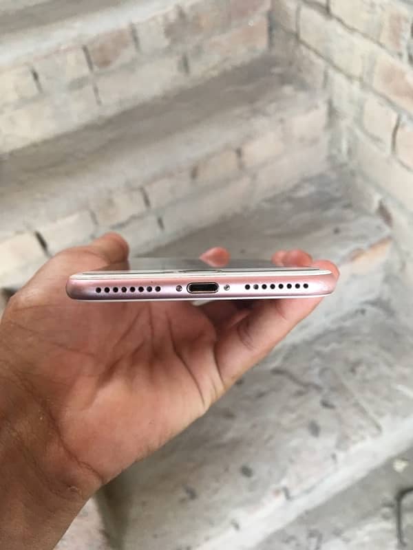 IPhone 7 Plus Non pta Contact on WhatsApp 03494109384 6