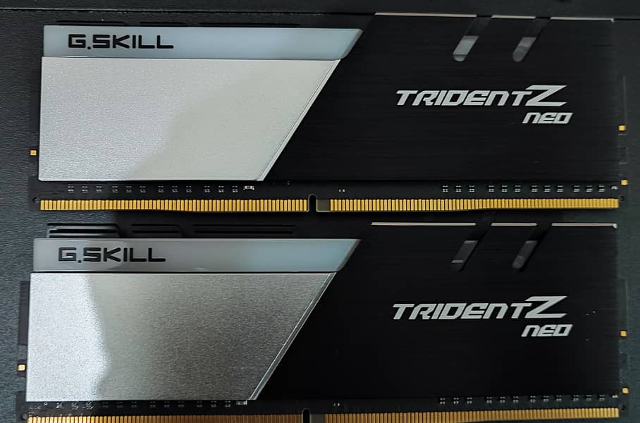 Trident Z Neo DDR4-3600 CL18-22-22-42 1.35V 32GB (2x16GB) RGB RAM 1