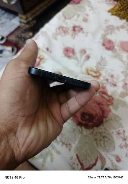 iphone 13 midnight black with box 128gb 8