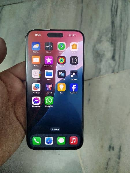 Iphone 15 pro max Lla 7