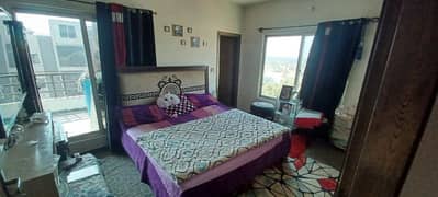 Bed with 2 side tables nd iron jhula