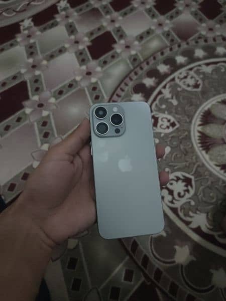 iphone 15 Pro max ( urgent sale) 5