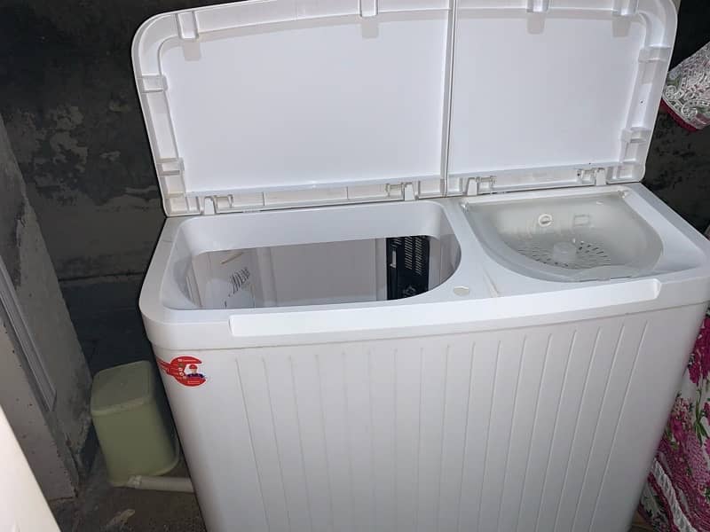 Dawlance washing machine with dryer 4