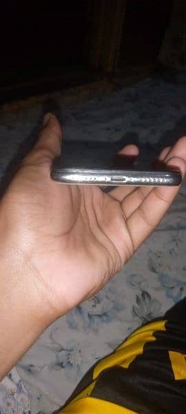 IPHONE X NON PTA 2