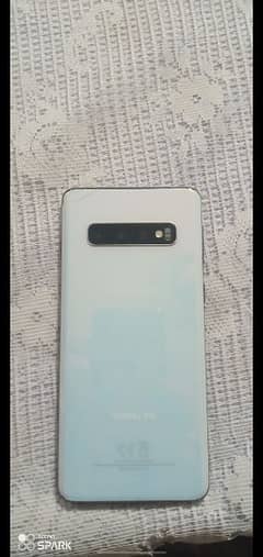 Samsung s10 all ok and original 8 / 128