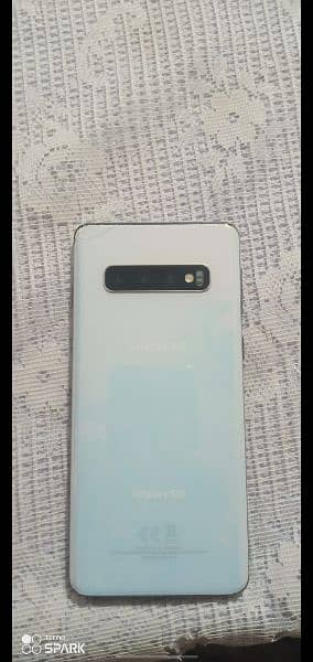 Samsung s10 all ok and original 8 / 128 3