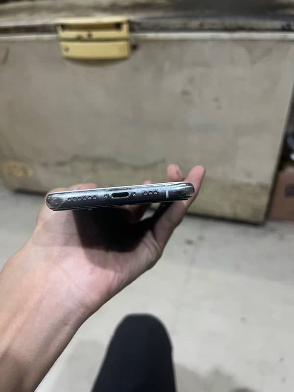 iphone 11 pro pta approved 2