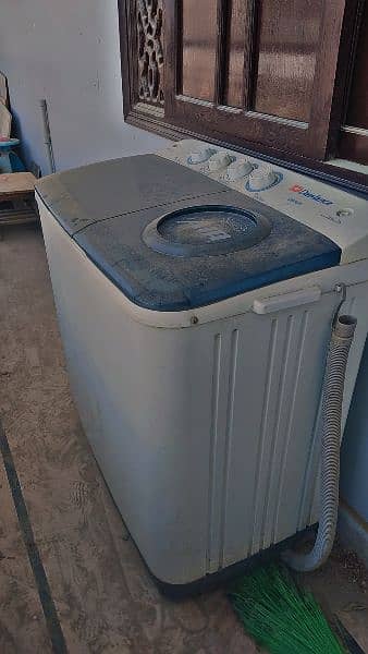 used washing machine. double tube machine, dryer and washer 0