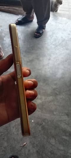 vivo y18