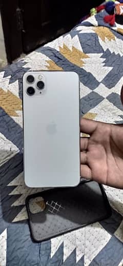 iPhone 11 Pro max 64gb