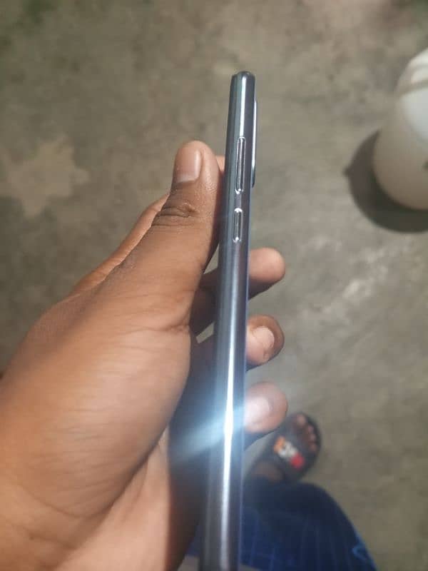 Vivo s1 bahir sy aya ha 8/256 2