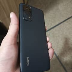 one hand us redme note 11