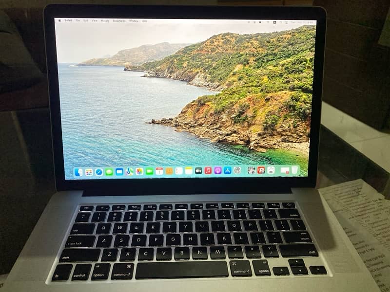 APPLE MACBOOK PRO 2015 RETINA DISPLAY 16/1 TB (SSD) 2GB GC 15” DISPLAY 8