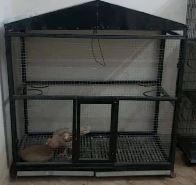 Folding and sliding cage available 0