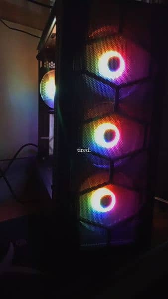 GAMING PC CASE WITH 4 RGB FANS 1