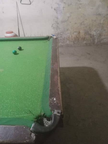 snooker for sale with2 stik 9