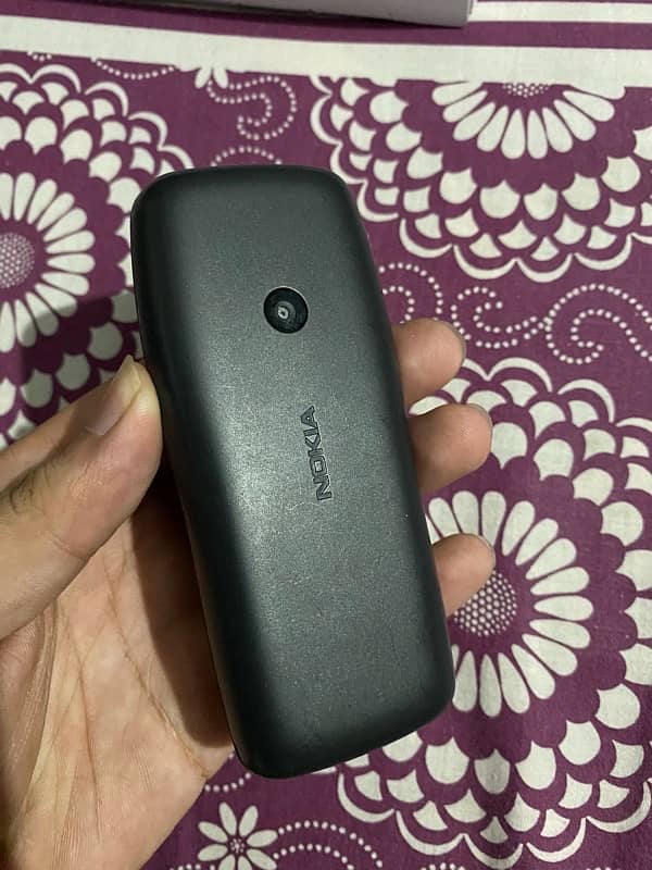 Nokia 110 dual sim with box and orginal charger 5