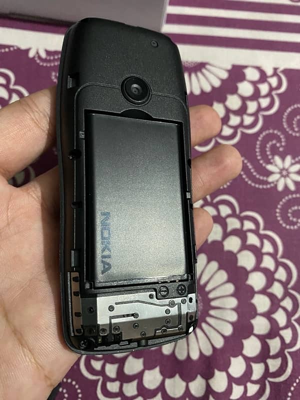 Nokia 110 dual sim with box and orginal charger 7