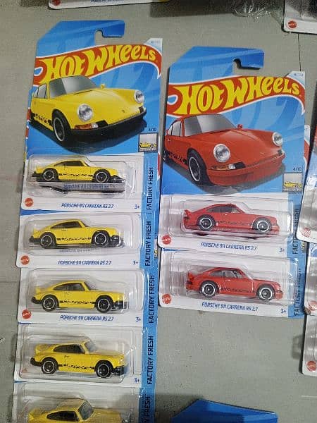 hotwheel  original UK import 9