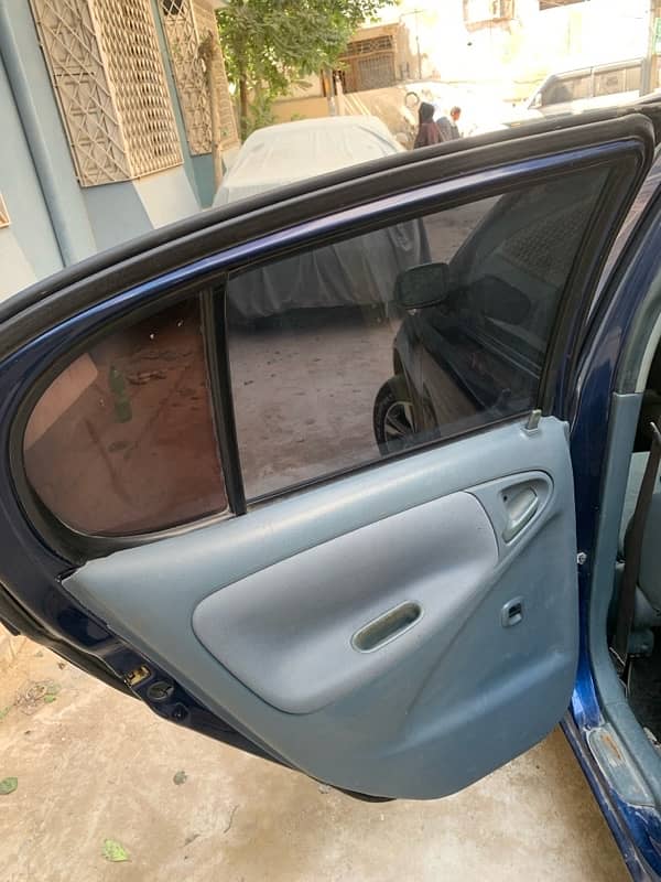 Toyota Vitz 2001 sunroof 8