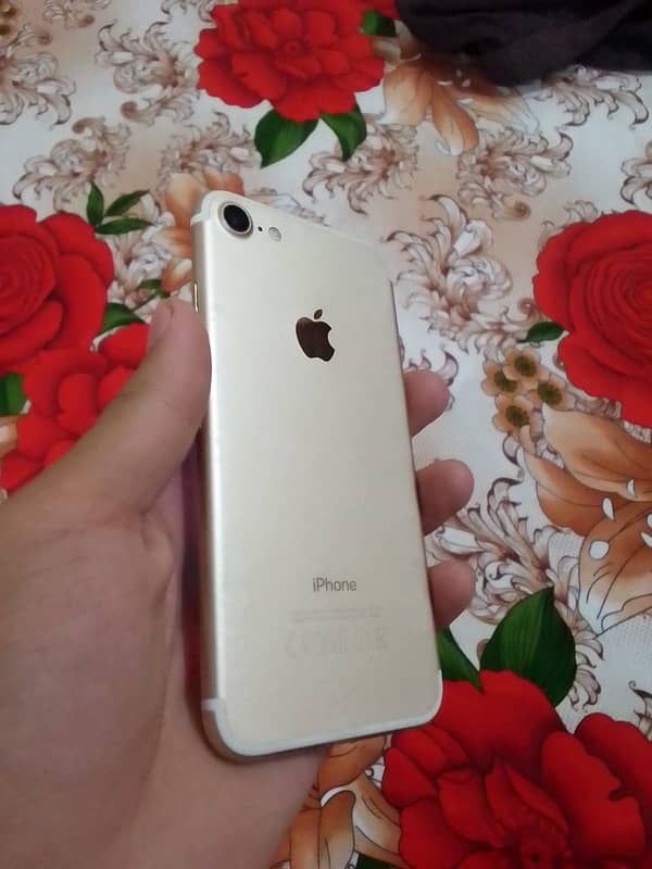 I phone 7 10/8 condition 4