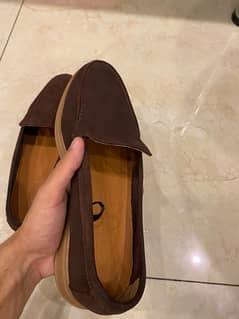 brand new lama loafers