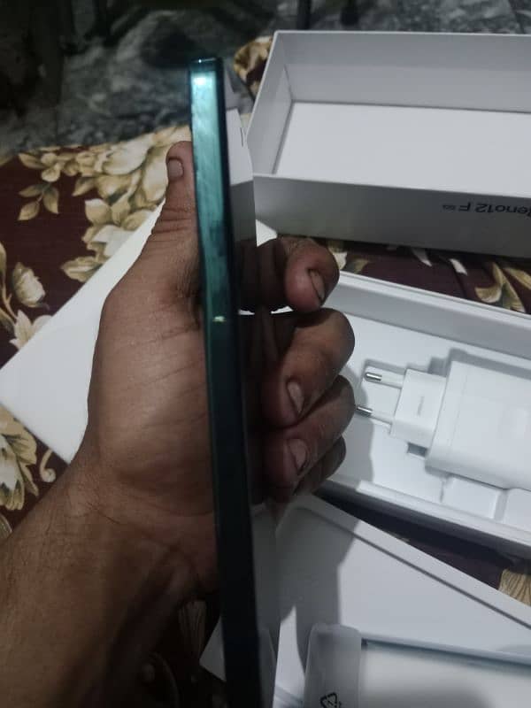 Oppo Reno 12f 5g new diba pack 1