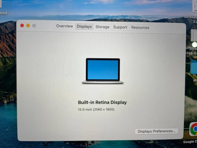 MacBook Pro 13-inch retina display with chager (2015 model) 8